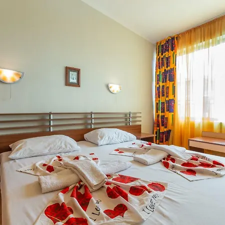 بيت للعطل Family 2Bedroom Apartment With In Dafinka Ge رافدا