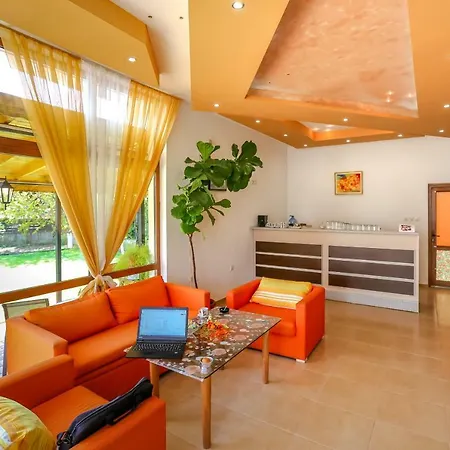 Family 2Bedroom Apartment With In Dafinka Ge رافدا